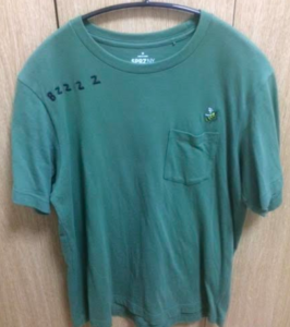 ユニクロ Tシャツポケット